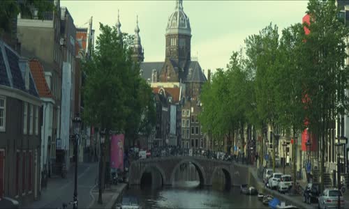 Karsu - Seni Düşünmek Güzel Şey (Ezginin Günlüğü 40 Yıllık Şarkılar) (Official Video)