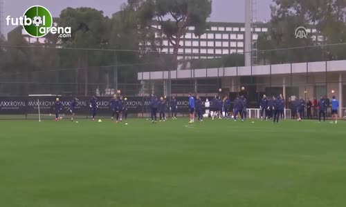 Fenerbahçe'nin Antalya kampı