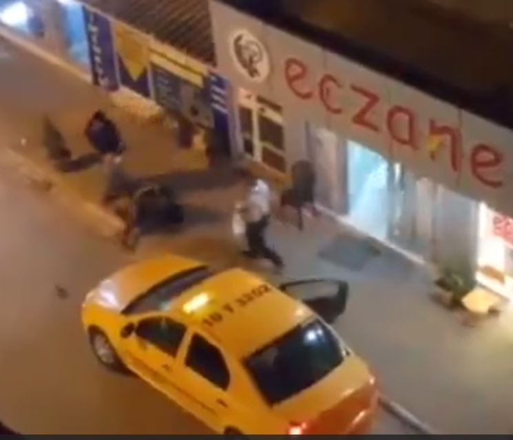 İlaç Parasını Veremeyen Kocaya Meydan Dayağı