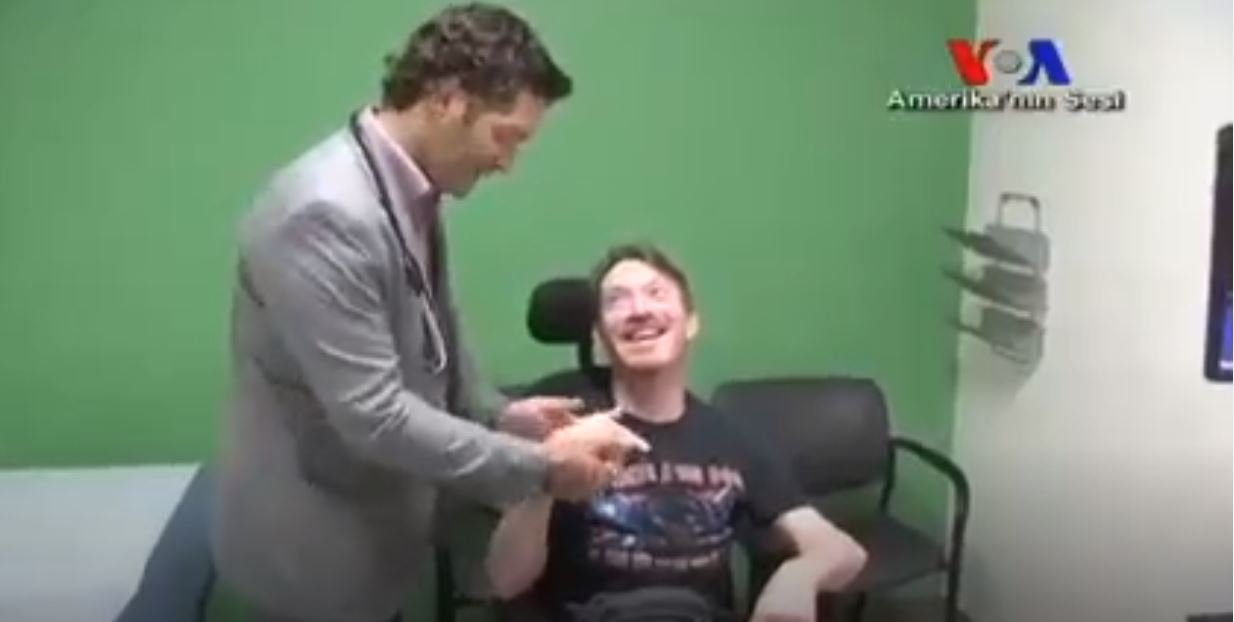 Kas Hastalıklarının Teşhisinde Fark Yaratan Eldiven