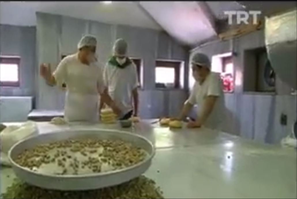 Adem'in Seyir Defteri 7.Bölüm İzle