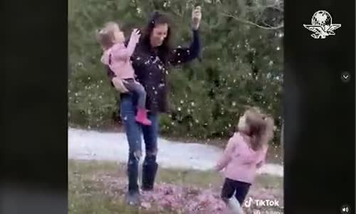 Üçüncü Çocuklarının da Kız Olduğunu Öğrenen Adamın Hüsranı