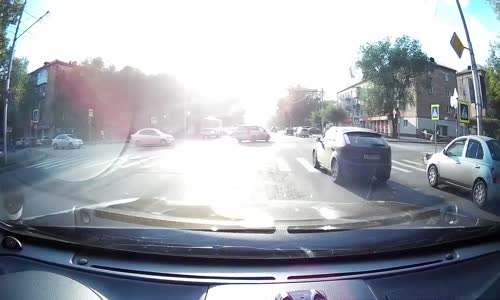 Trafikte Işık Kavgası