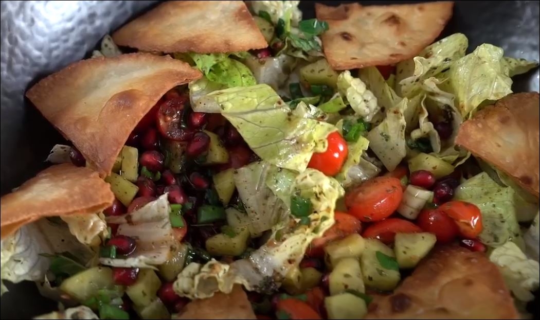 Fattuş Salatası Nasıl Yapılır 
