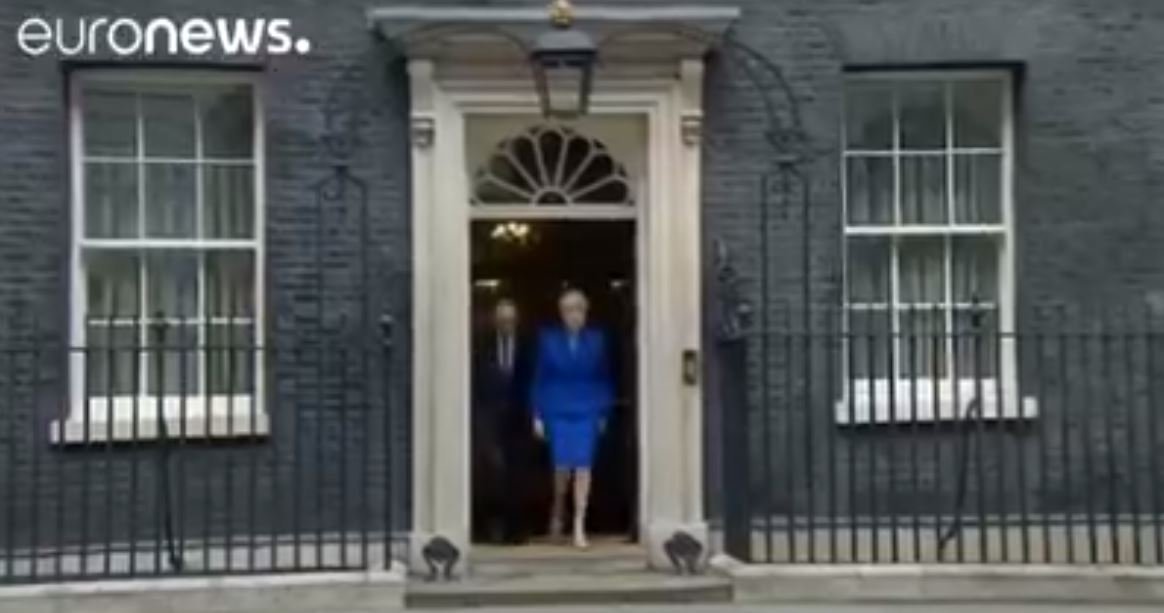 Tek başına İktidardan Azınlık Hükümetine Doğru