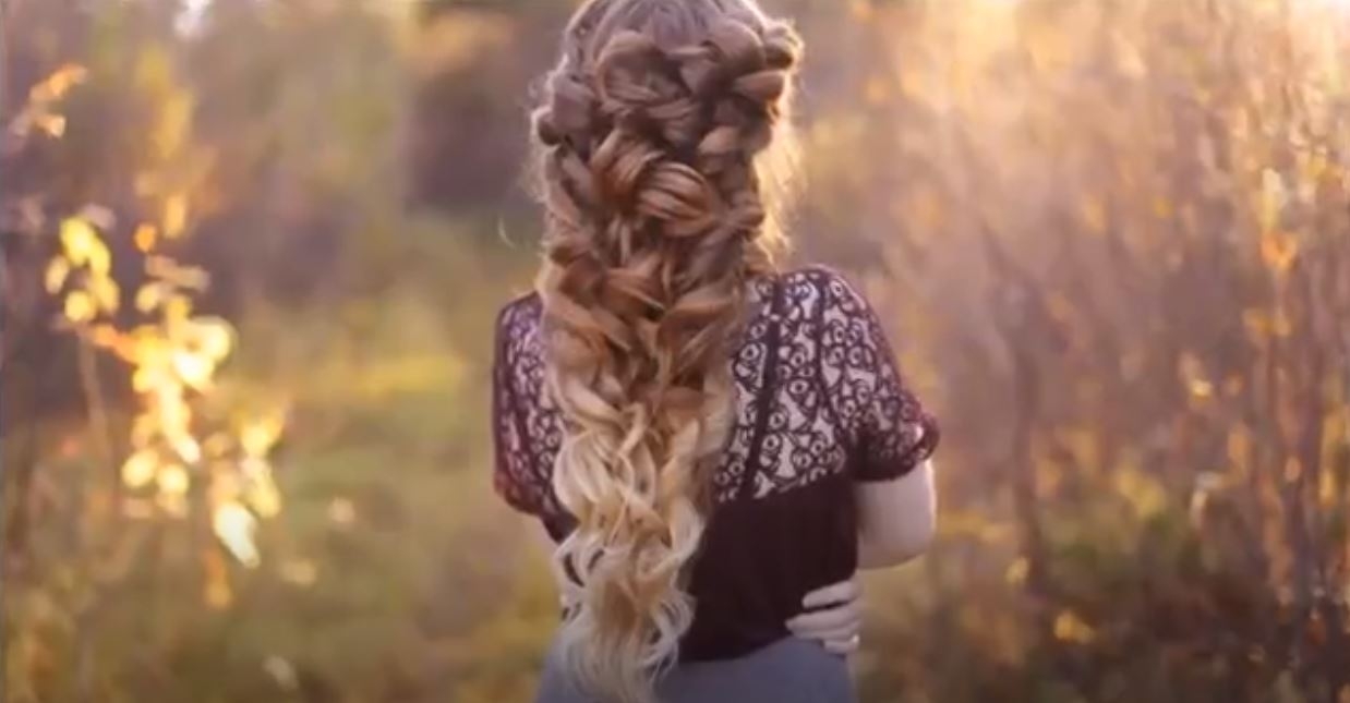 Prenses Model Saç Örgüsü Nasıl Yapılır