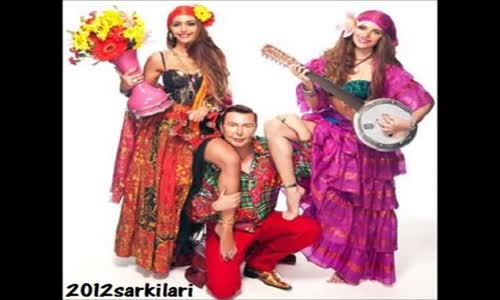 Kuşum Aydın - Roman Style