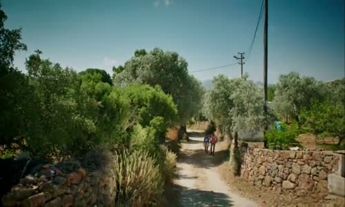 Çilek Kokusu 2. Bölüm  Aptal Mı Dedin Sen Bana