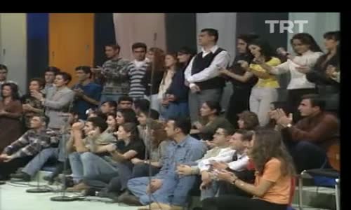 Özdemir Erdoğan-Ayva Çiçek Açmış 