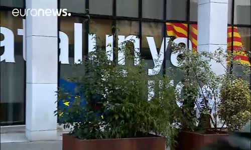 Katalonya Yalnız Kalmaya Mahkum