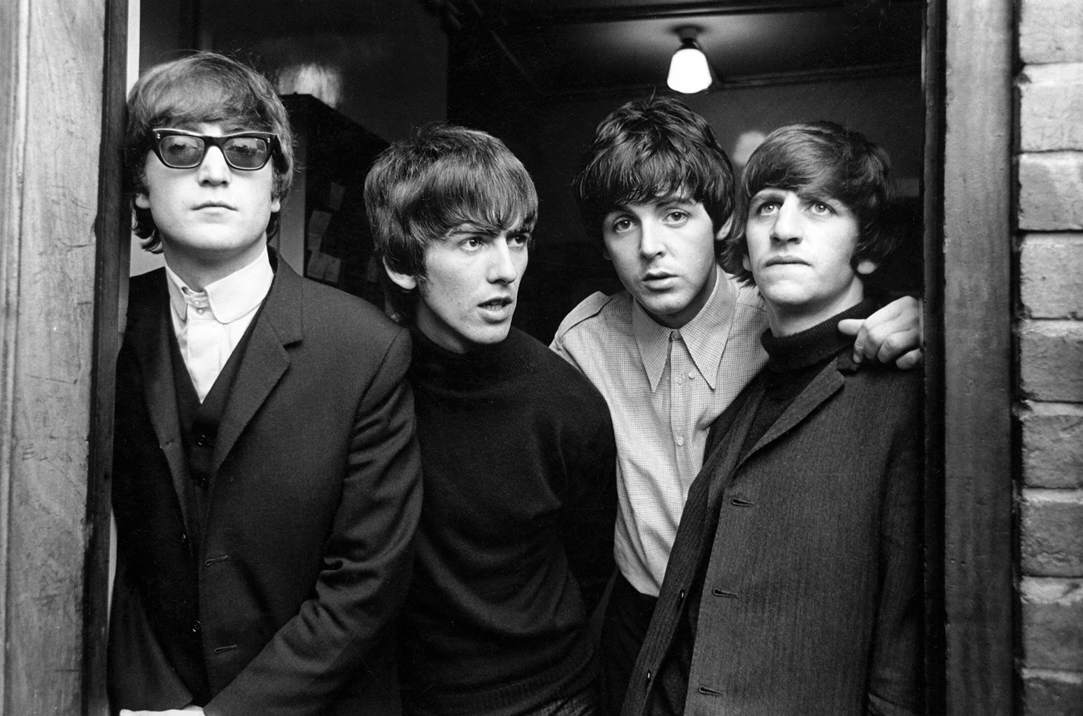 The Beatles - Here There And Everywhere (Subtitulado)