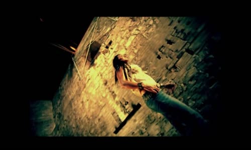 Mustafa Sandal - Aşka Yürek Gerek 