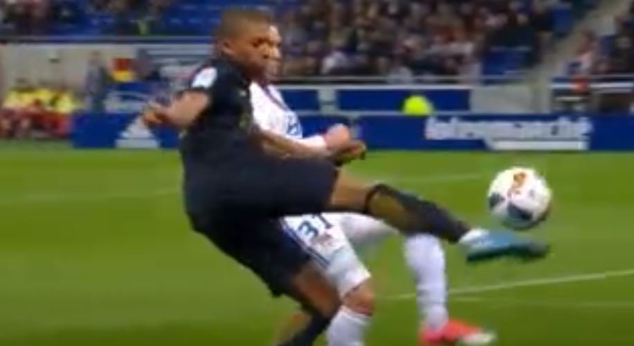 Mbappe Ligue 1'de Yılın En Genç Ve Yetenekli Oyuncusu Seçildi