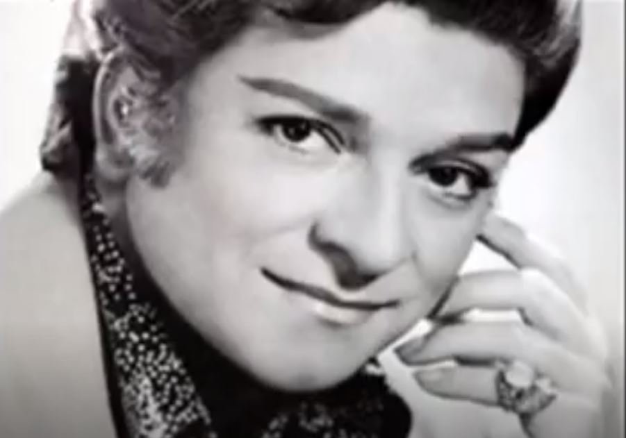 Zeki MÜREN - Dünya Yansa Yorganım Yok İçinde