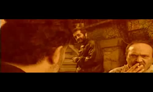 Ahmet Kaya Acılara Tutunmak