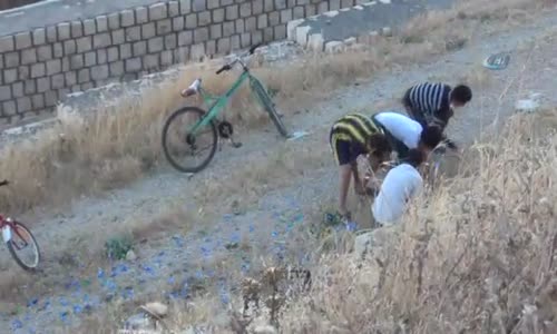Mardin’de Uçurtmadan Şeker Yağdı