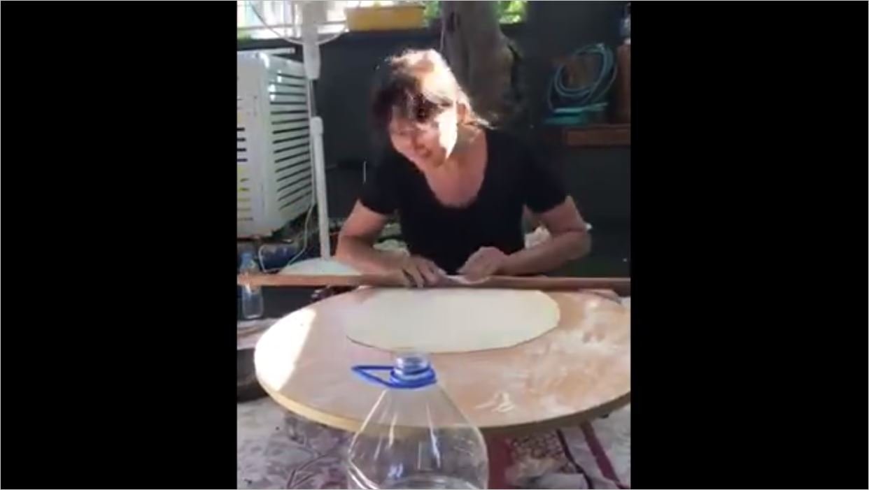 Nurgül Yeşilçay BottleCapChallenge Akımını Uydu