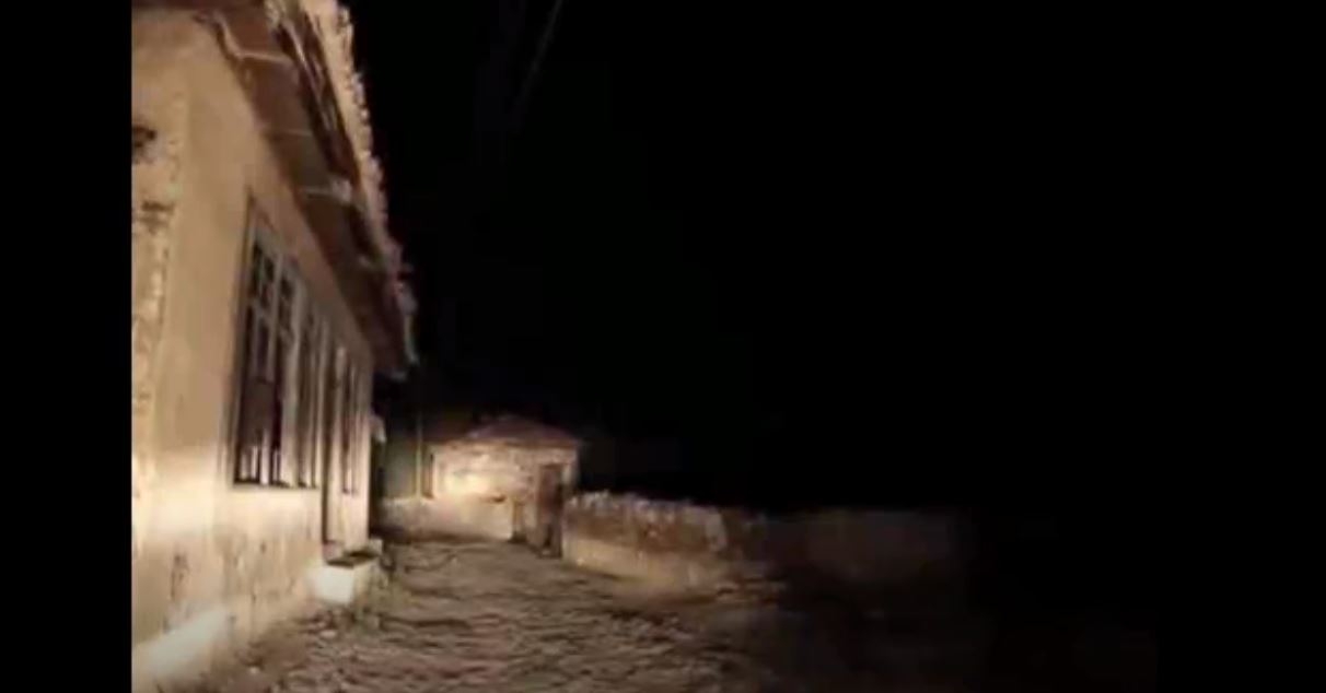 Ormandan Gelen Kafir Cinler