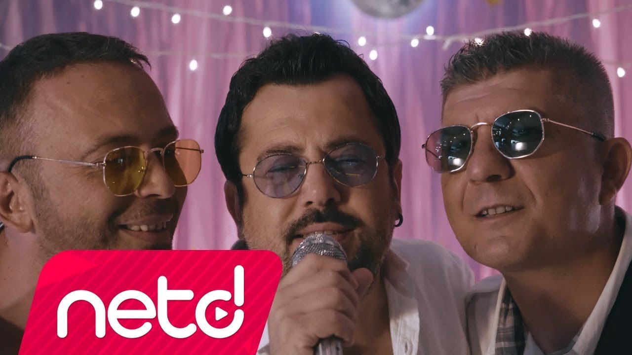 Eski Moda - Ay Gidiyor Batmaya