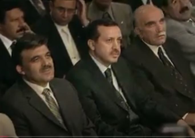 AKP'nin İlk Tanıtım Filmi 2001