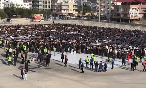 7 Bin 700 Kişiyle Atatürk Portresi 