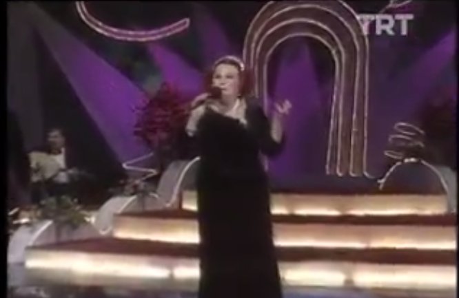 Müzeyyen Senar-Kimseye Etmem Şikayet