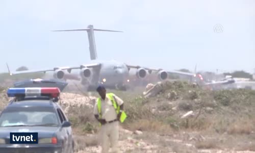 Katar'dan Somali'ye 3 Uçak Dolusu Tıbbi Yardım