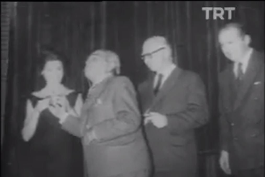 Yıldız Kenter'in Tiyatro Anlayışı 