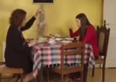 Fazilet Hanım ve Kızları 9.Bölüm - Hayallerimizi Yırttı Attı!