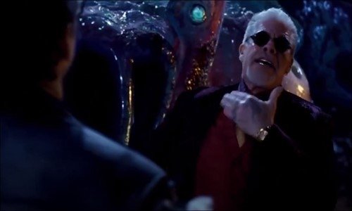 Pasifik Savaşı - Bebek Kaiju