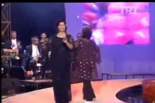 Gülşen Kutlu-Nennide Feridem İzle