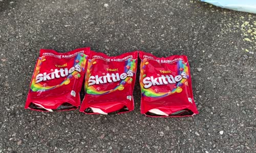  Experıment Araba ile Coca Cola'ya Göre Çıtır Yumuşak Nesneleri Kırma