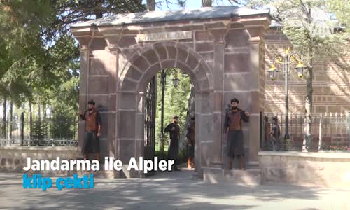 Jandarma ile Alpler Klip Çekti