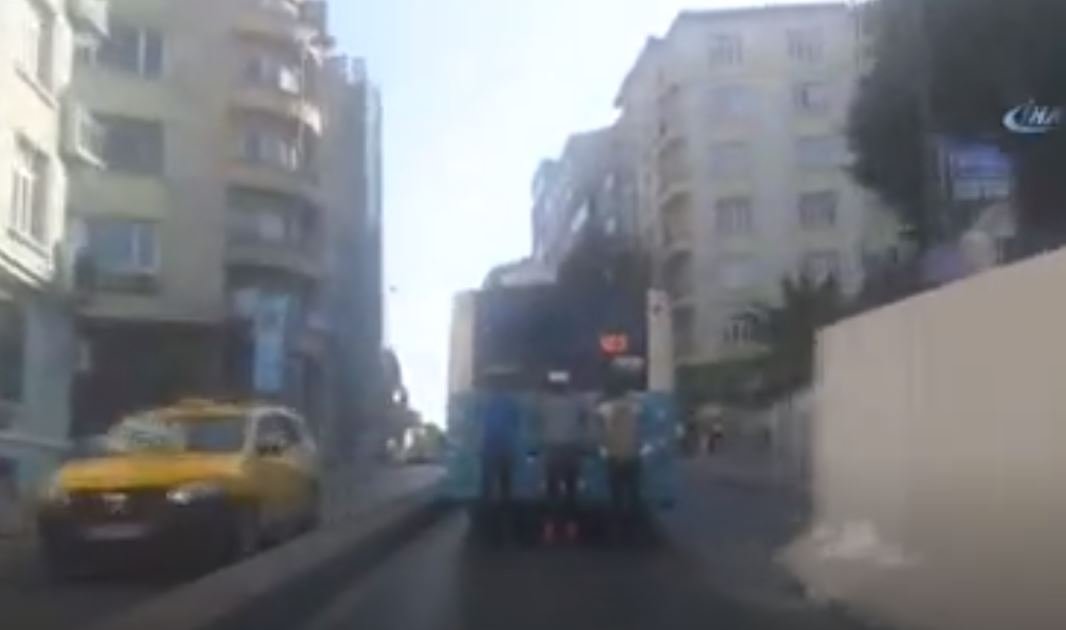 Patenci Gençlerin Tehlikeli Yolculuğu