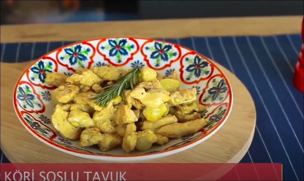Köri Soslu Tavuk Tarifi