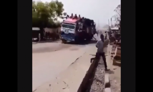 Ölüme Susayanların Kamyonu