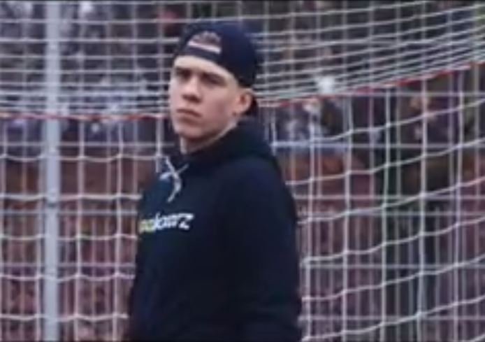 Frikik Atma Meydan Okuması İzle