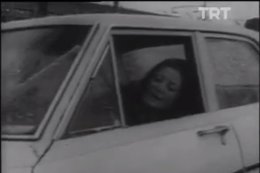 Yıldız Kenter'in Tiyatro Turneleri 