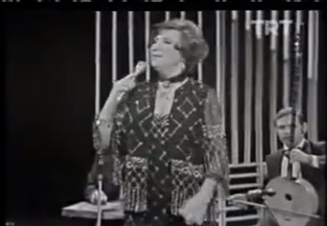 Müzeyyen Senar-Mani Oluyor Halimi Takrire Hicabım 