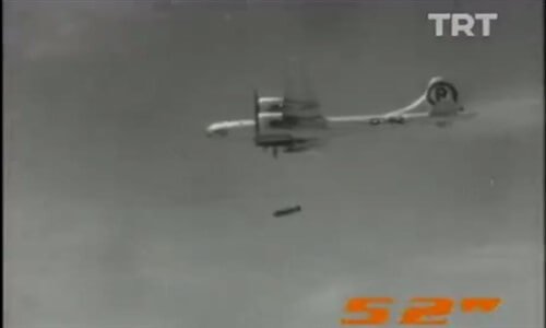 1945 Hiroşima'ya Atom Bombası Saldırısı izle 