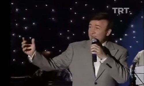 Erol Evgin-Uzaktan Uzağa izle