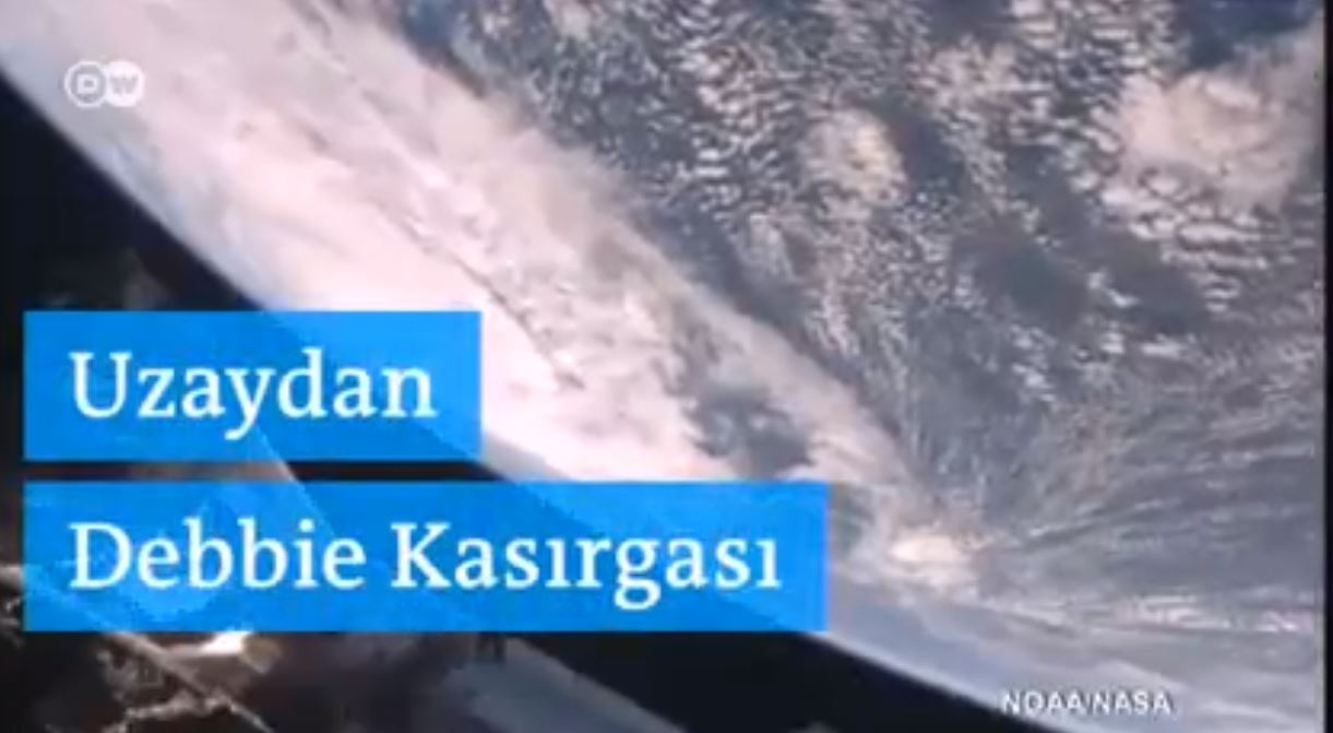 Uzaydan Debbie Kasırgası