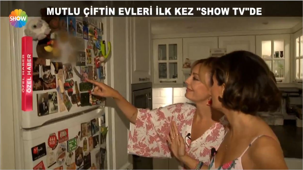 Özge Özder Evinin Kapılarını İlk Kez Açtı
