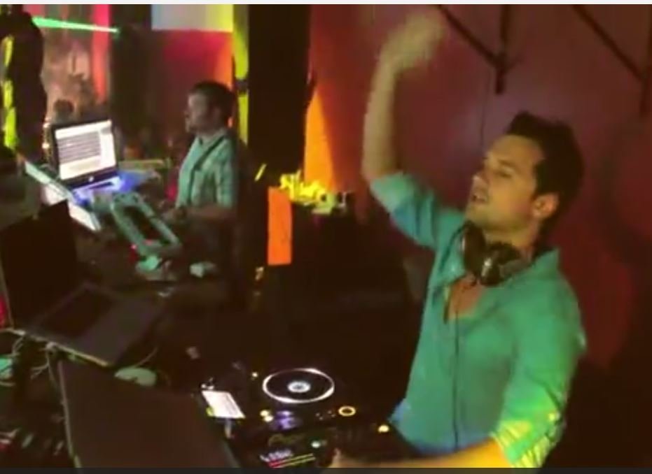 Murat Uyar Ft. Lolla - Summer Dream 