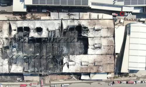 Bursa'da yalıtım malzemeleri üreten fabrika yangını tamamen söndürüldü