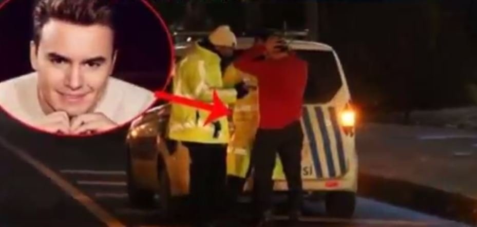 Mustafa Ceceli Boşandı