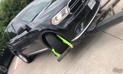 Kadın Çekilmekten Kaçınmak İçin Çıldırıyor