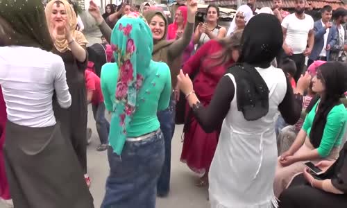 Safranbolu'da | Gümüş Düğünü | Yeşilli Kız İşte O Görüntüler'i İzleyin...