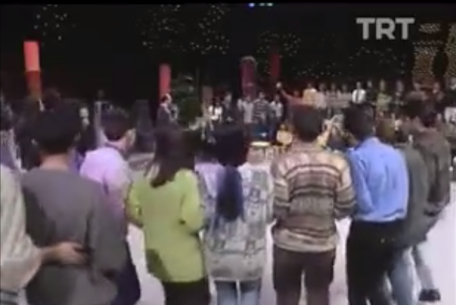 TRT Ankara Radyosu THM Gençlik Korosu-Mektebin Bacaları 