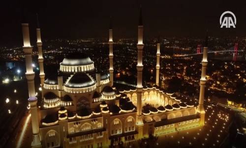 Valide-i Atik Medresesi İlim, Sanat, Ramazan